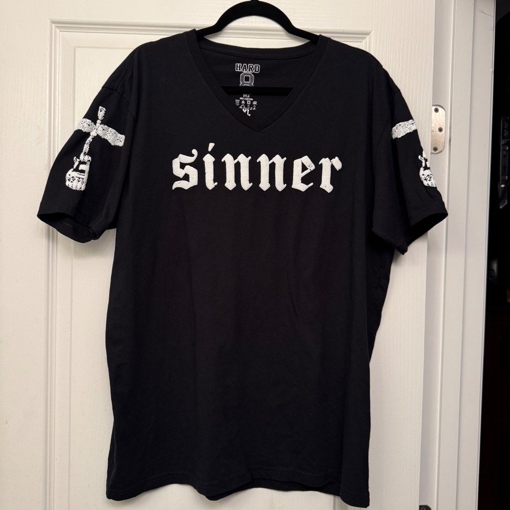 Hard 8 DTLA Sinner Graphic T-Shirt Mens XL Black V-Neck Winged Guitar USA Made
